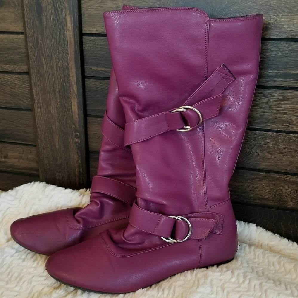 Fuschia Boots
